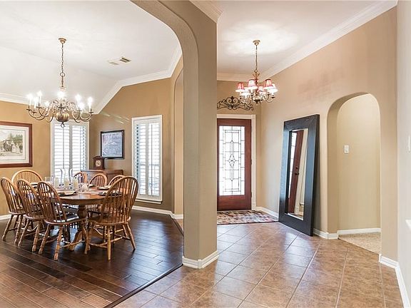 4th image of 12824 Majestic Oaks Dr
