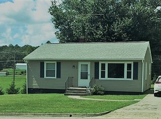 109 Greyson St, Martinsville, VA 24112