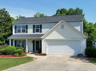 502 Lazy River Ln, Woodstock, GA 30188