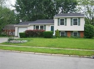 263 Porter Dr, Englewood, OH