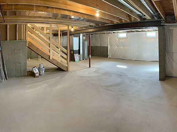 2nd image of 8021 Arcadia Blvd
