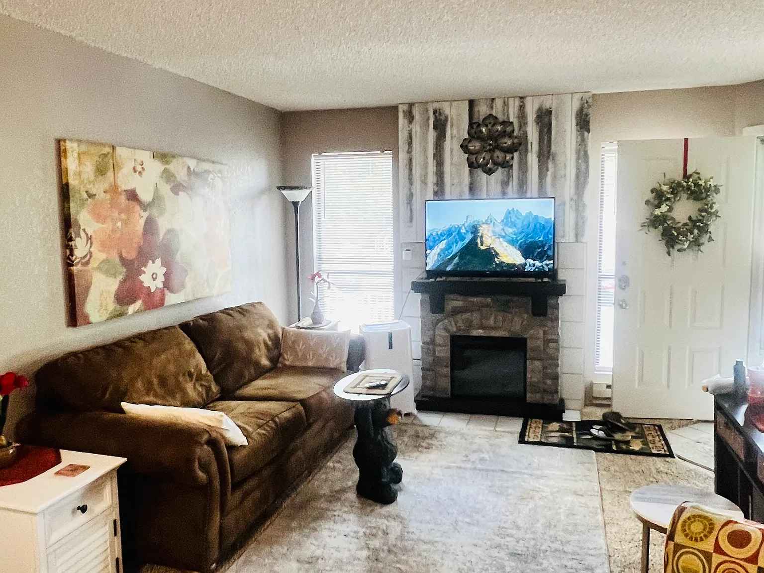 2 bed, 980 sqft, $1,700 — Photo 4