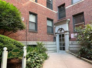 114 Larchmont Acre APT B, Larchmont, NY 10538