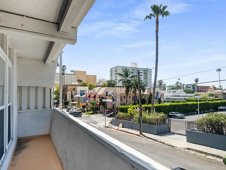 6871 Franklin Ave - Hollywood Cozmo — Photo 43