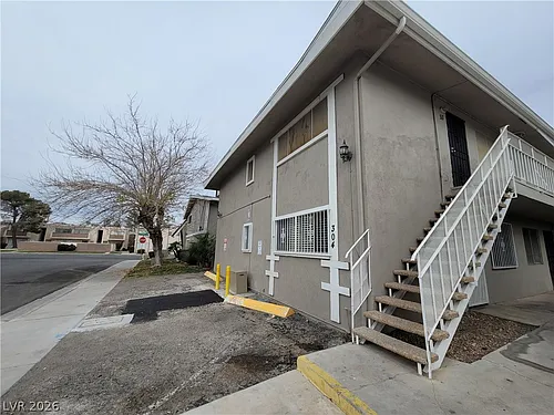304 Orland St Photo 1