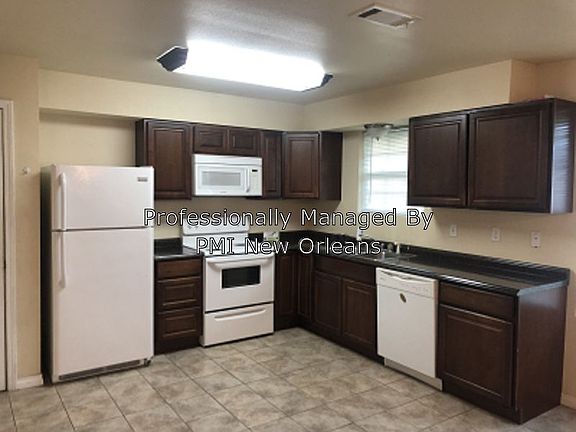 5th image of 3301 Pecan Dr