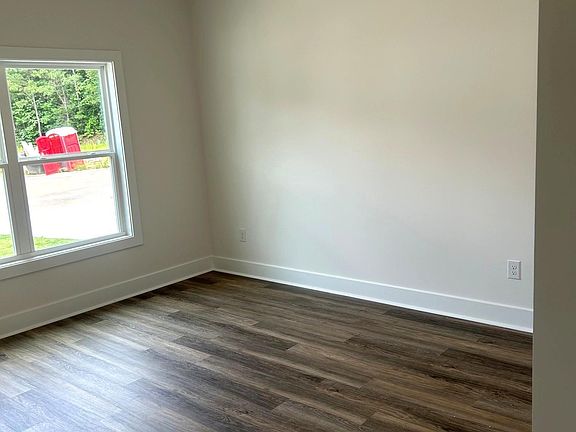 4th image of 626 Farcroft Trl Lot 127