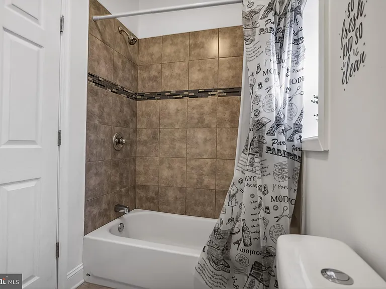 3138 W Allegheny Ave #B — Photo 12