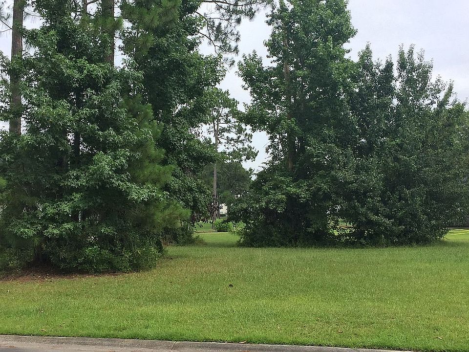 2nd image of 574 Chatham Ct NW