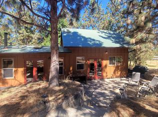 999 Holton Rd, Talent, OR 97540