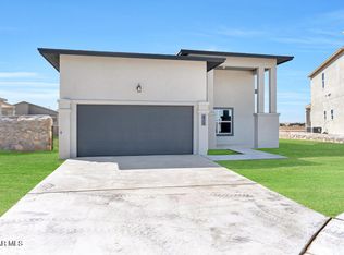 212 Lydia St, Santa Teresa, NM 88008