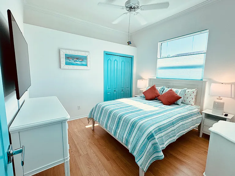 Queen Bedroom #1