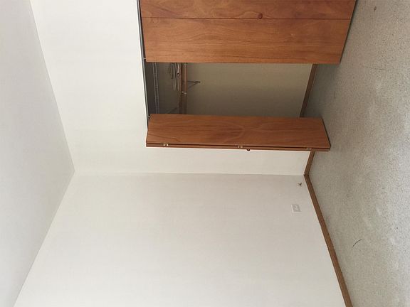 3rd image of 3800 S Emerald Ave APT 1F