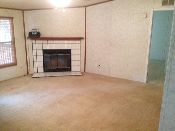 2nd image of 5202 Lakeaire Blvd