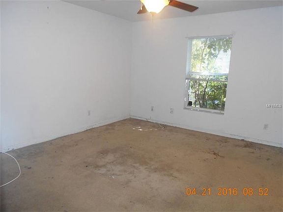 5th image of 2951 Cincinnati St