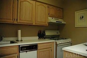 4th image of 445 Broadway APT 3CC