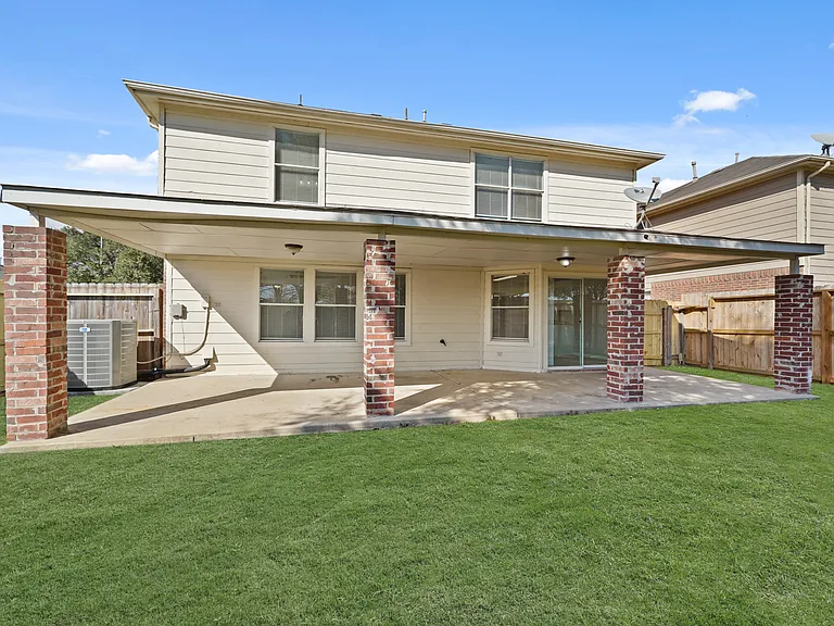 21619 Knightsbrook Ln — Photo 22