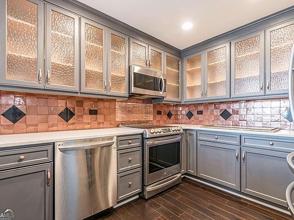 4th image of 285 Centennial Olympic Park Dr NW Unit 2205