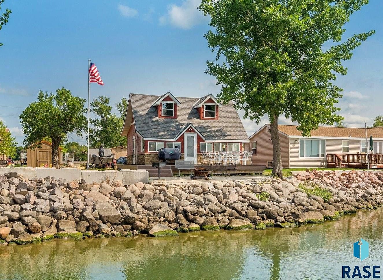 122 N Lake Dr, Castlewood, SD 57223 MLS 22304493 Zillow