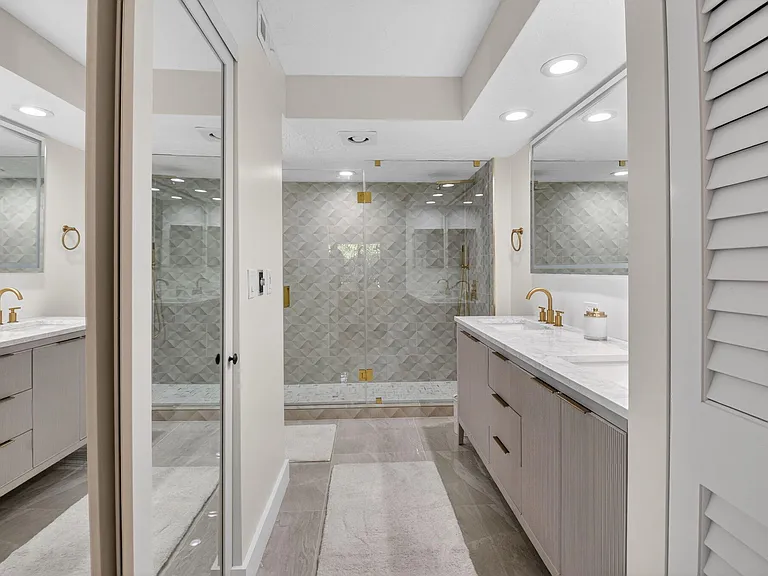 7455 Glendevon Ln #206 — Photo 26