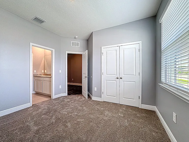 17535 Cantarina Cv — Photo 47