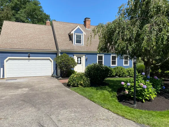 19 Earl Road, East Sandwich, MA 02537