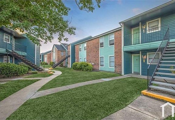 4th image of 6947 Everhart Rd #2004