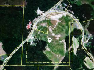 955 Old Naylor Rd, Finger, TN 38334