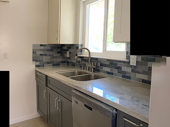 Dishwasher & garbage disposer Oven and stove are newly installed.