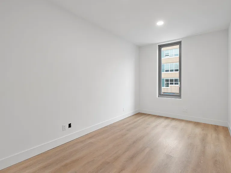 855 Grand St #2 — Photo 8