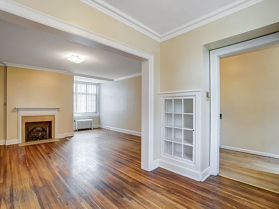 5th image of 1160-1190 E Broad St #90A2
