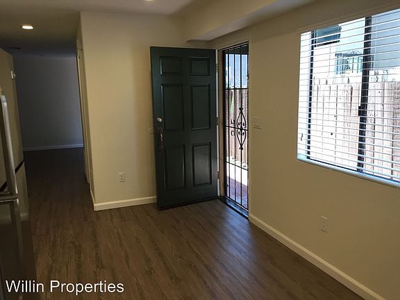 5th image of 4559 Terrace Dr