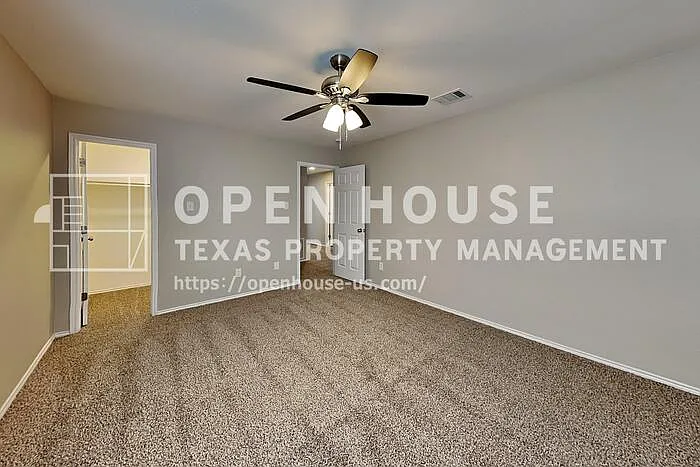 1304 Eagle Wing Ln — Photo 17