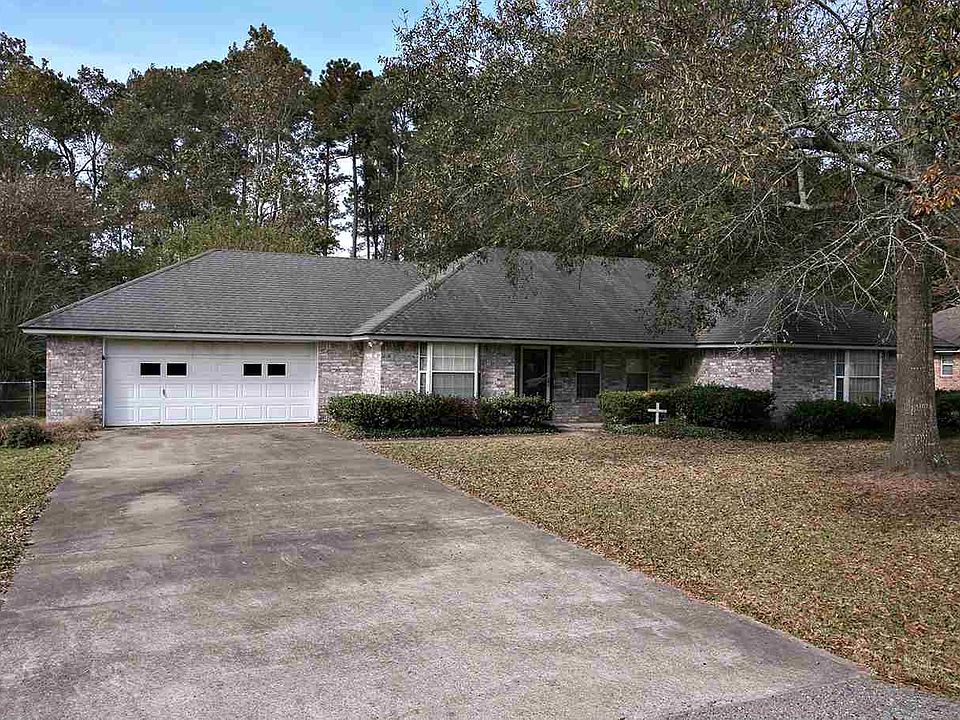 1st image of 103 Merry Mark Dr