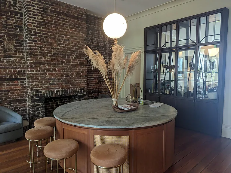 103 Bull St — Photo 7