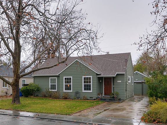 2nd image of 3928 W Pacific Ave