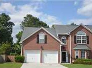 121 Dresden Dr, Goose Creek, SC 29445