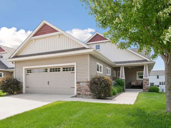 1316 Shadywood Ln, Waconia, MN 55387