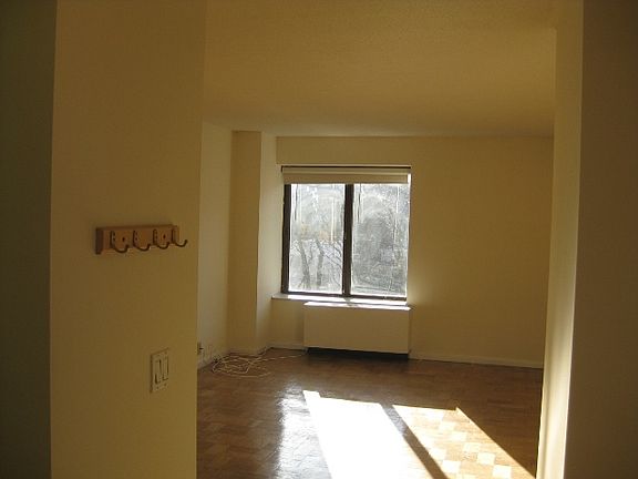 5th image of 630 1st Ave APT 4H