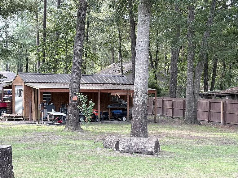 90 Old Spring Ct — Photo 5