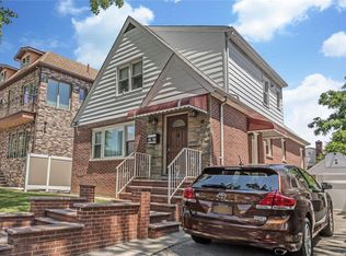 6739 165th St, Fresh Meadows, NY 11365