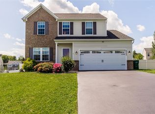 3322 Dandelion Trl, Canandaigua, NY 14424