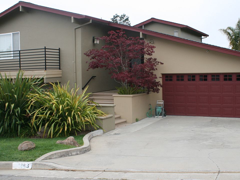 1st image of 186 Pebble Beach Dr