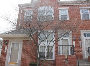 157 W Kenilworth Ave, Royal Oak, MI 48067
