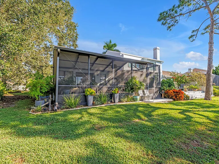 956 San Carlos Ct NE — Photo 46