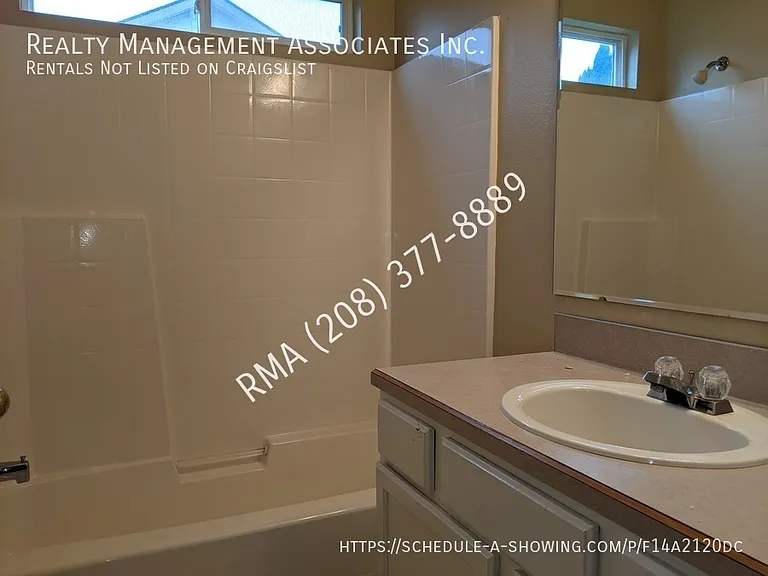 13426 W Acorn St — Photo 12