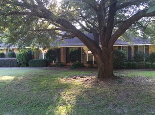 709 Oak St, Waynesboro, MS 39367