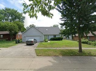 2308 Boudreau Dr, Urbana, IL 61801