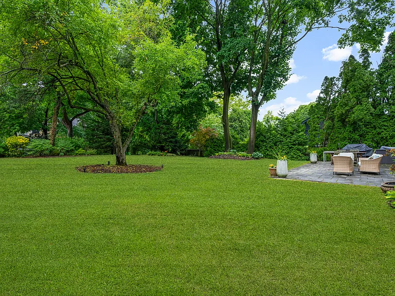 341 Orienta Ave — Photo 35