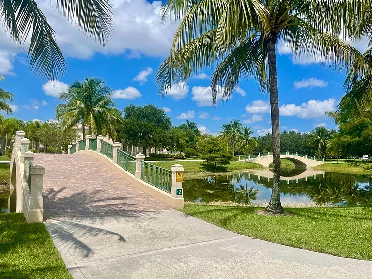 8262 Dominica Pl — Photo 42